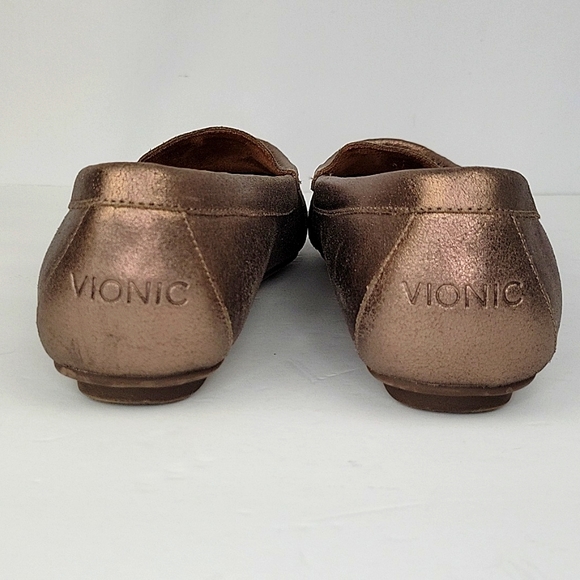 Vionic Debbie Metallic Leather Loafer Gold Size 9 - Picture 9 of 13